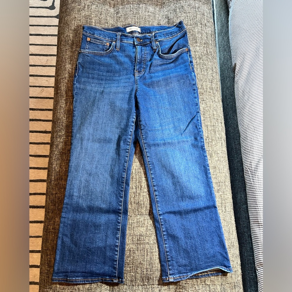 EUC size 30P Madewell Cali-Demi Crop